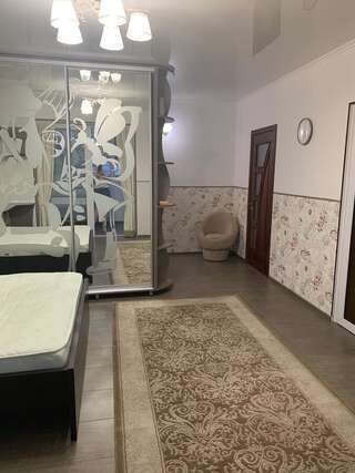 Апартаменты Квартира Посуточно VIP Класса Сити-Цент АВТОНОМКА Николаев Апартаменты с 1 спальней-22