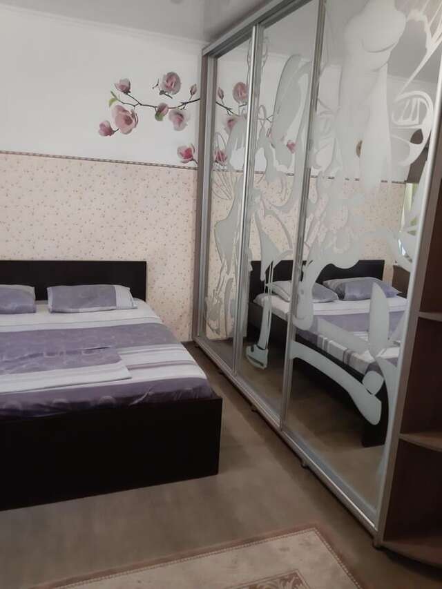 Апартаменты Квартира Посуточно VIP Класса Сити-Цент АВТОНОМКА Николаев-9
